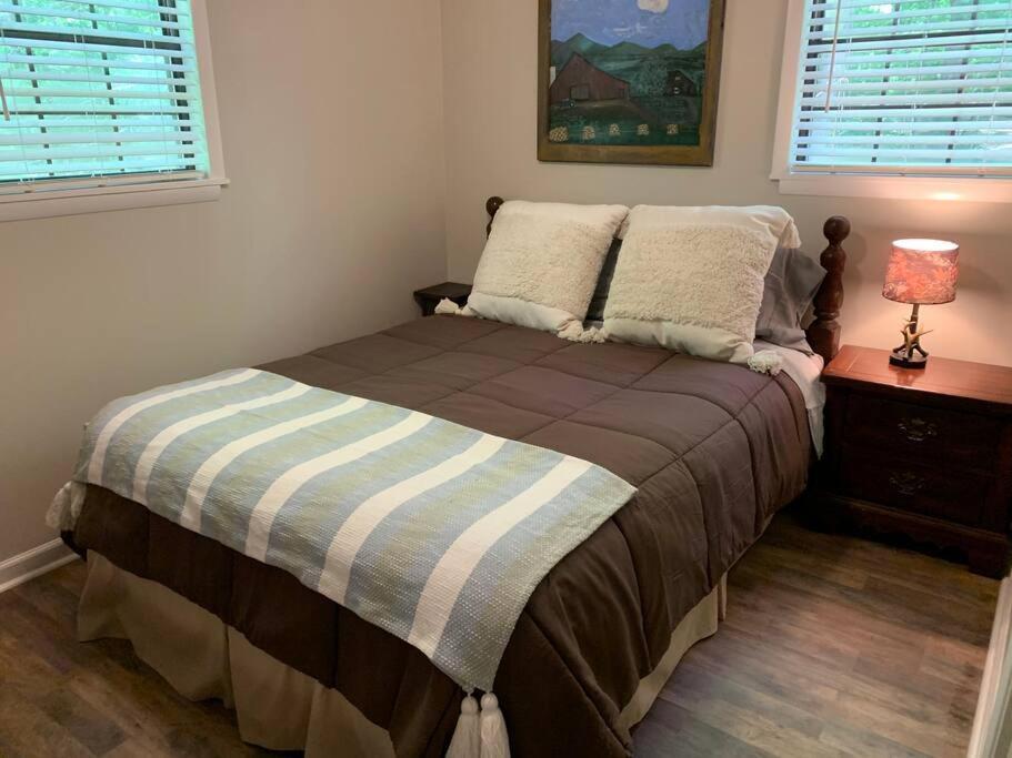 Fever On Cartecay River Holiday home *