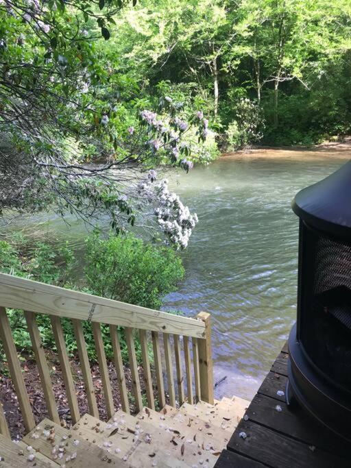 Fever On Cartecay River Holiday home *